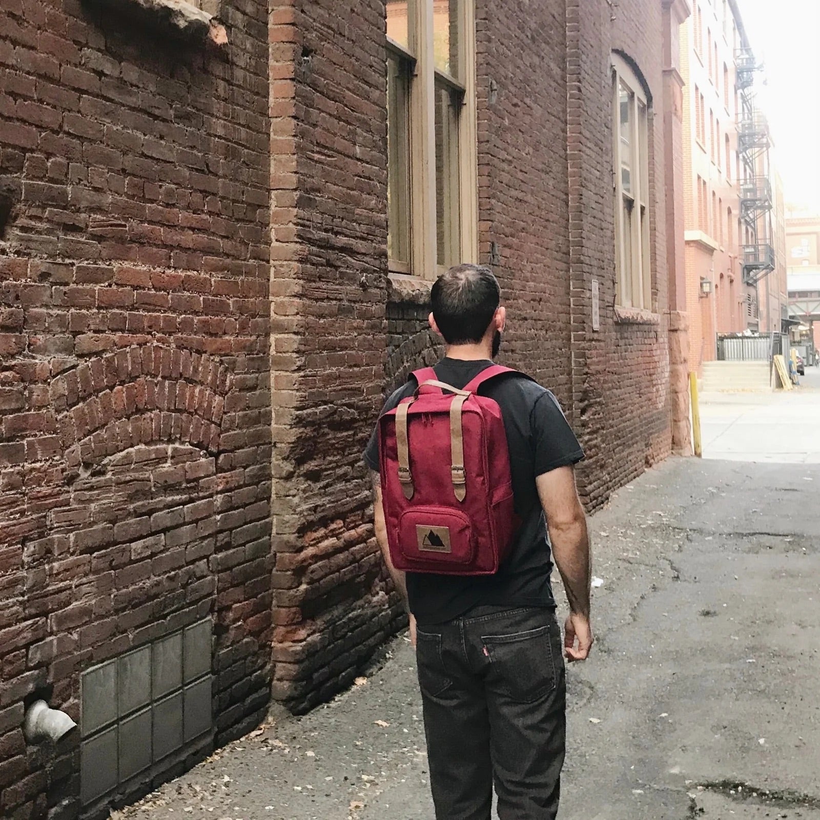 adventurist backpack co uo exclusive travel classic backpack Safari Carry On Duffel/Backpack 45L